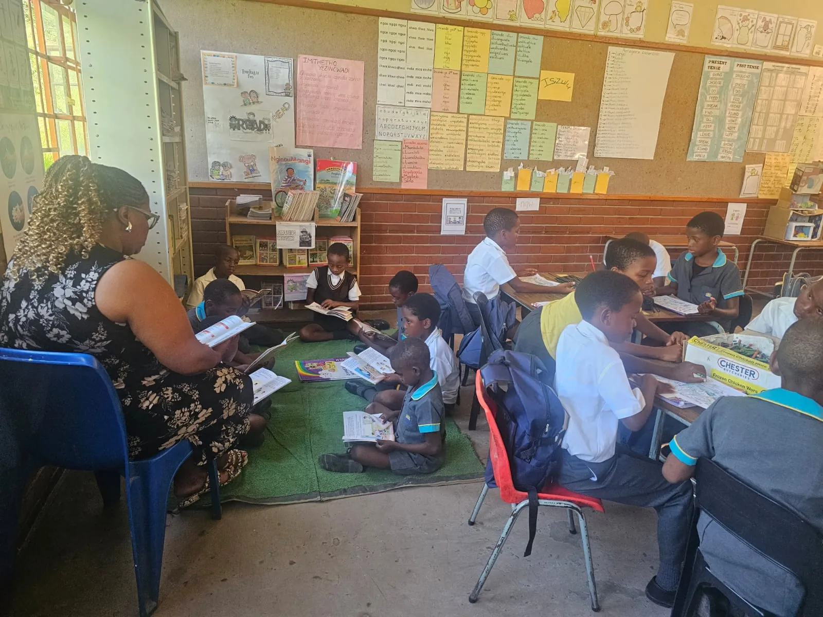 Grade 3 group guided reading at Khulugqame